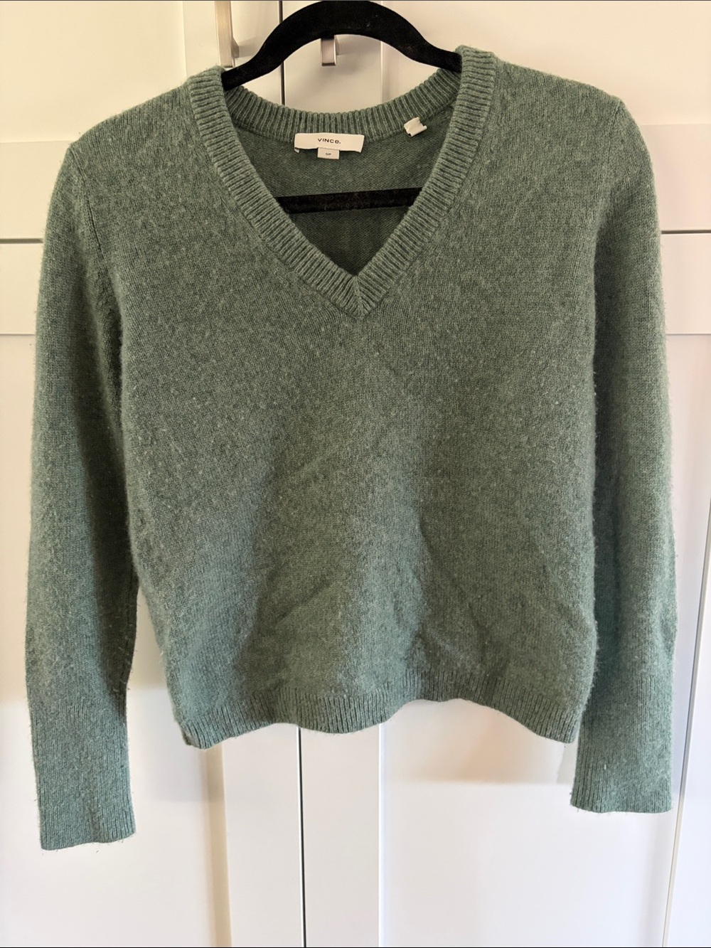 Vince Women’s V-Neck Sweater in Sage Green